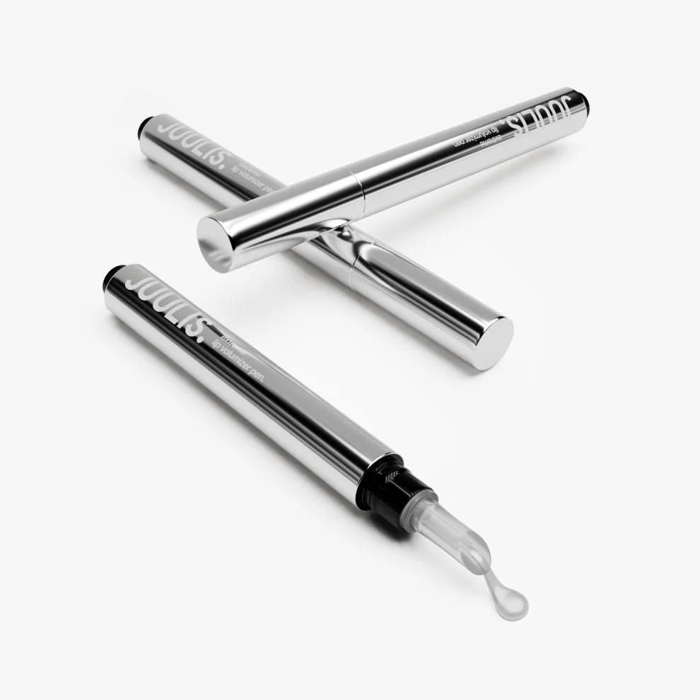 شفاه أكثر امتلاءً في لحظات بطريقة طبيعية